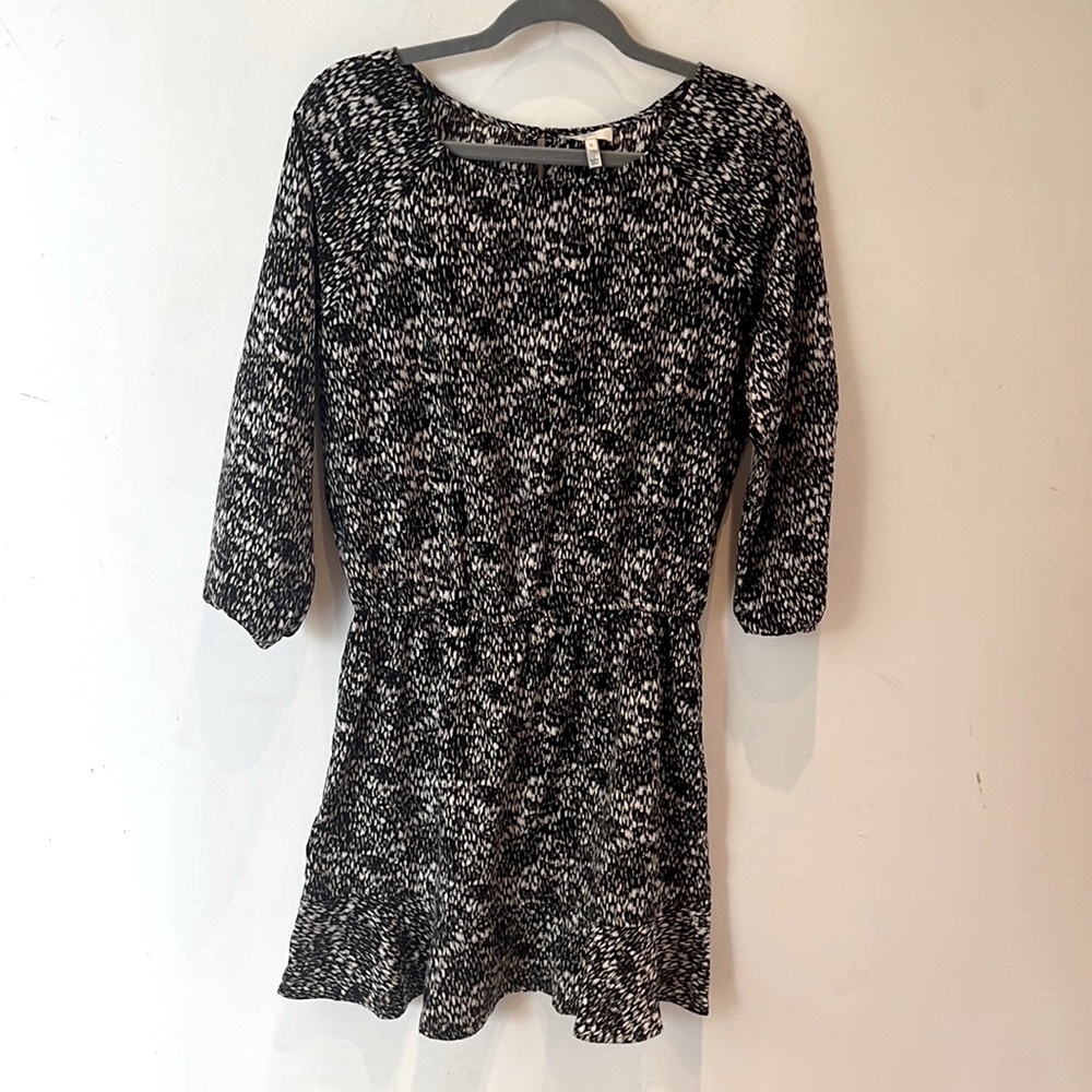Joie 3/4 Sleeve Light Weight Easy Versatile Black White Dot Print Dress Small